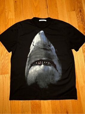 Givenchy Shark Graphic Tshirt
